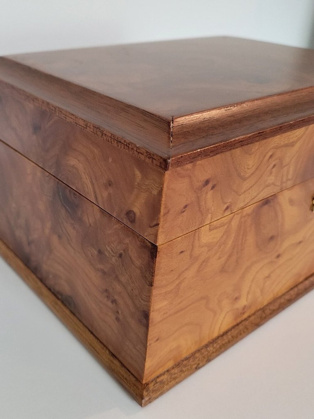 Agresti Vintage Luxury Jewelry Box Handcrafted of Briarwood in Florence, Italy - Picture 3 of 16